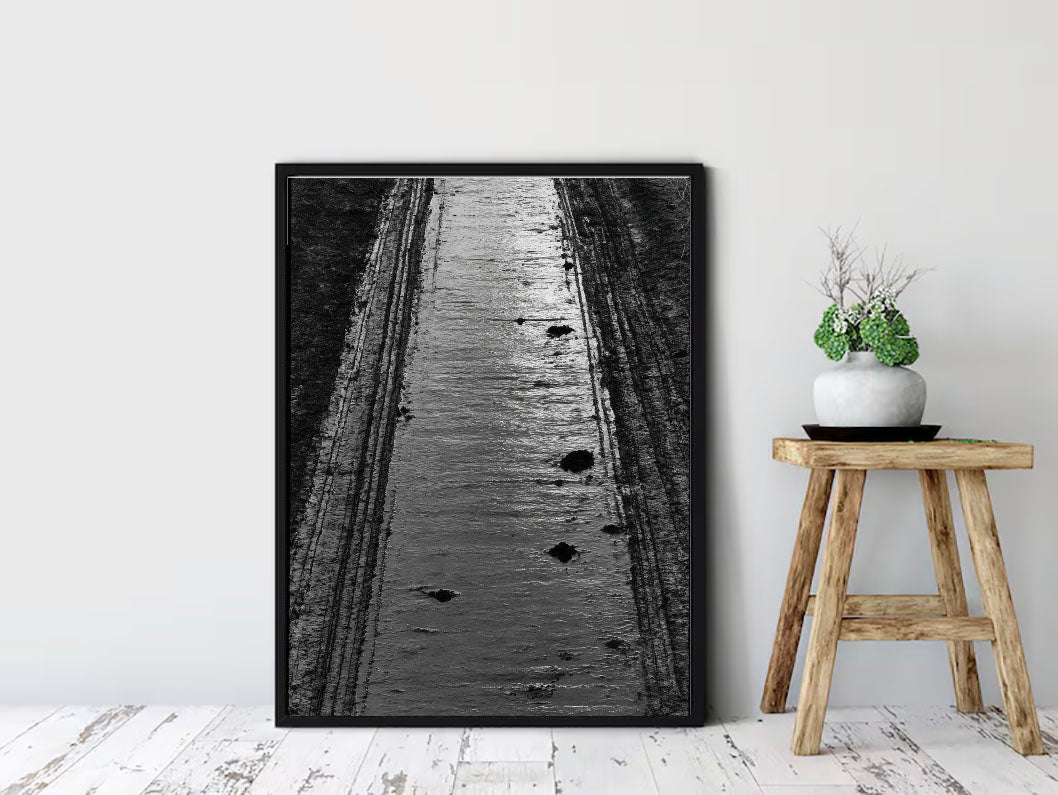 Textured Monochrome Trails | Rut Tracks