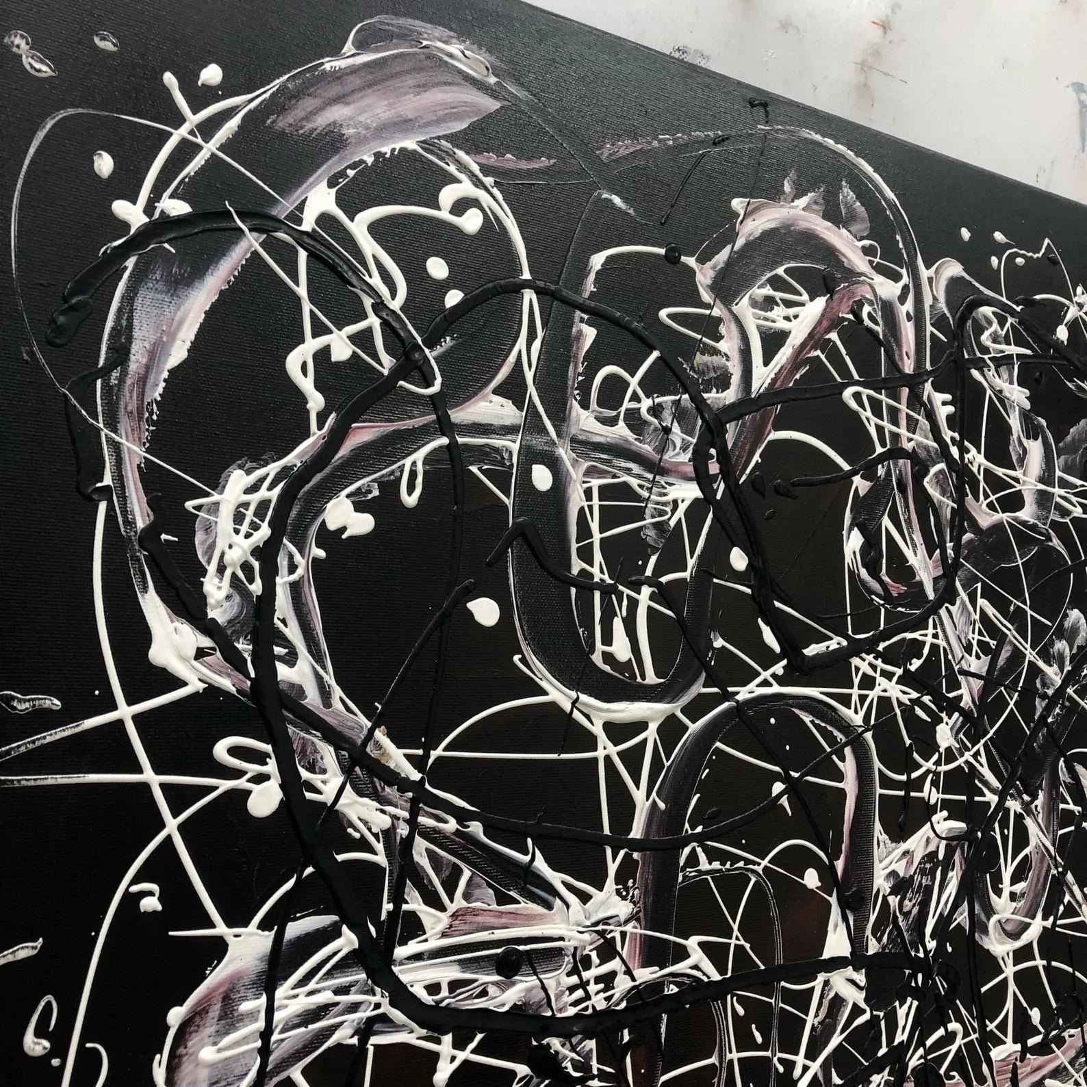 Textured Linear Swirls | Black Backdrop