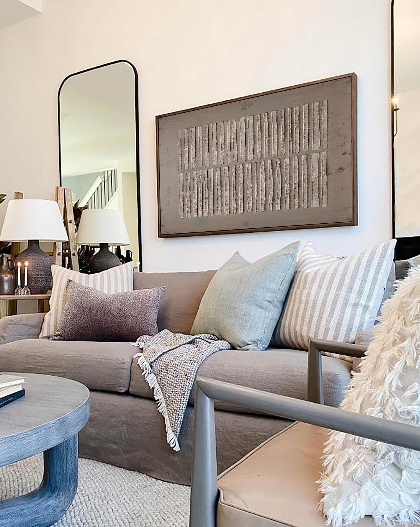 Textured Gray Line Art | Understated Sophistication