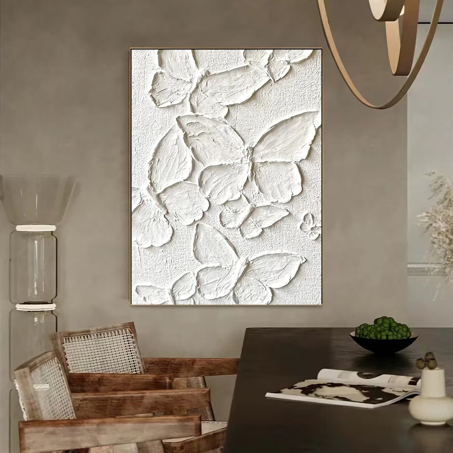 Schmetterlingspracht mit Struktur | Weiß Beige