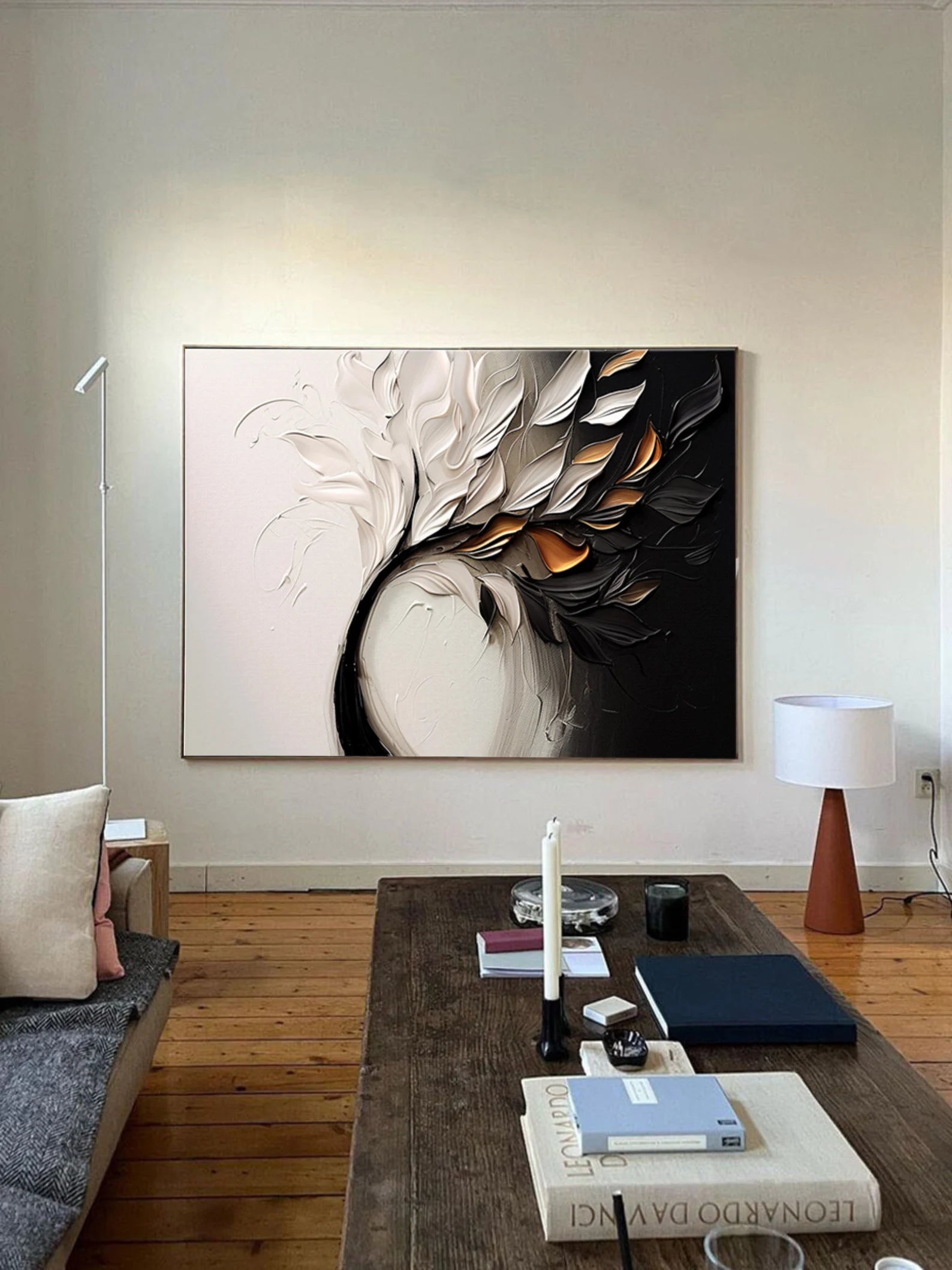 Textured Leaf Opulence | Gold Black