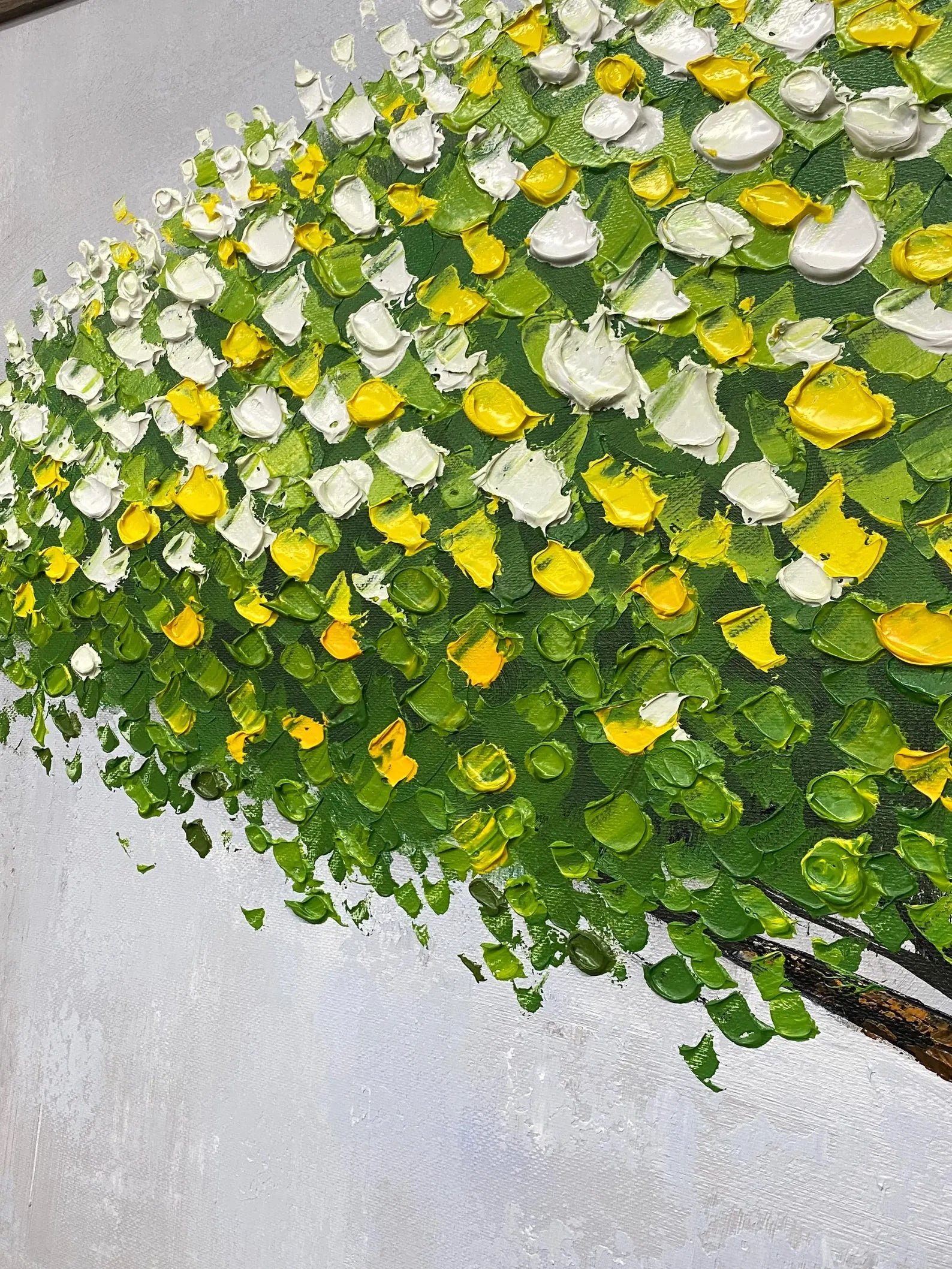 Textured Arbor Opulence | Green Bloom