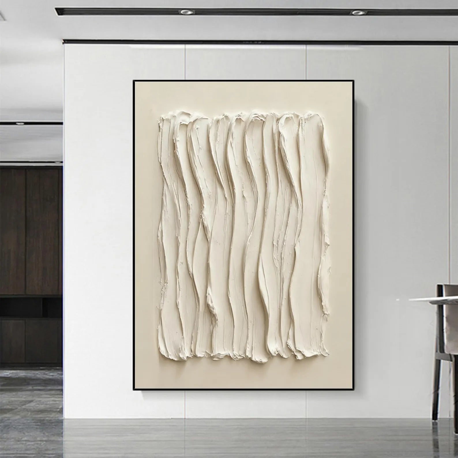 Textured Fluid Art | Understated Elegance