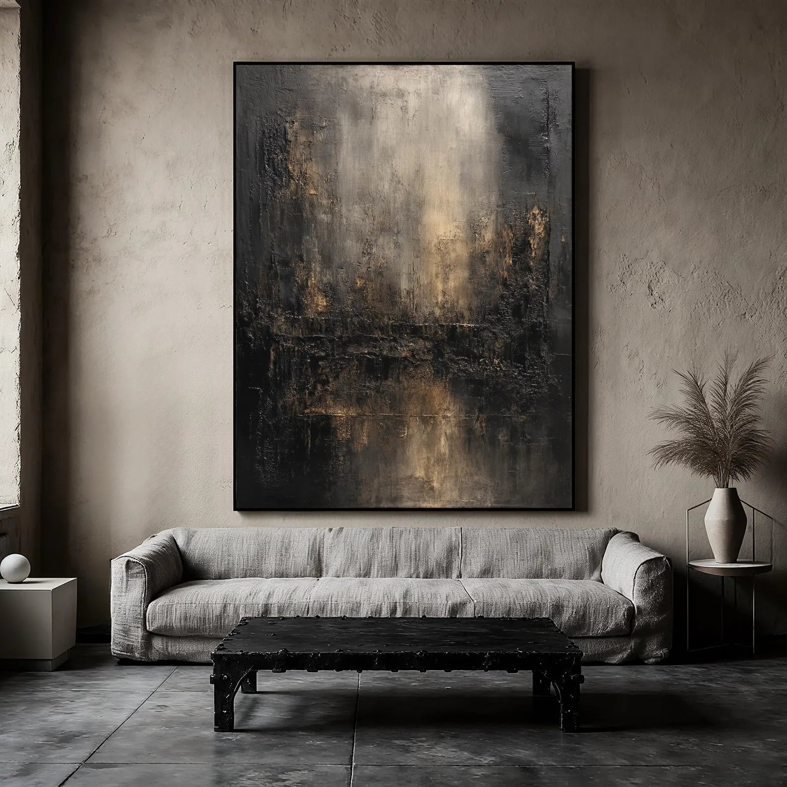 Textured Dark Grandeur | Gold Streaks