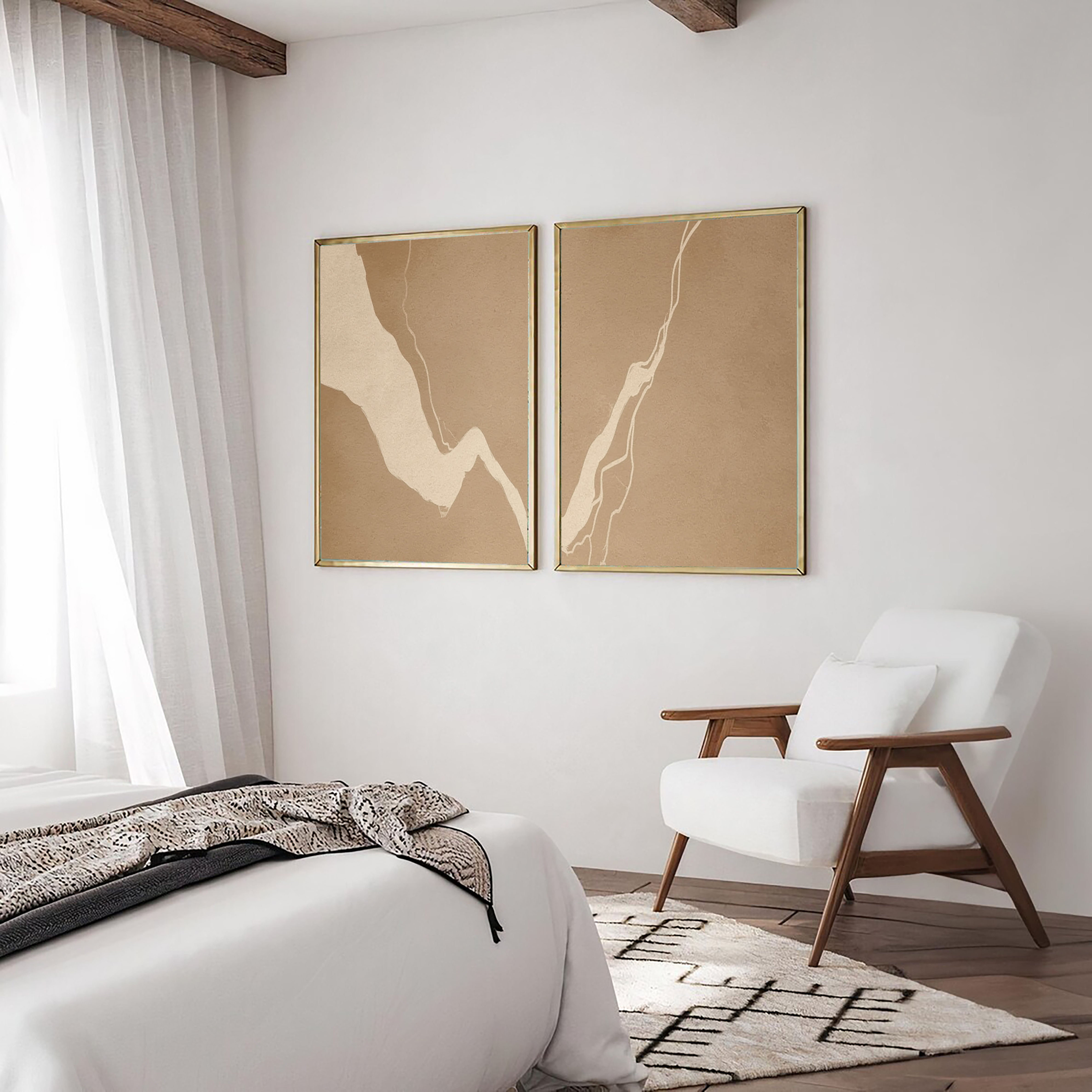 Minimalist Beige Abstract | Gold Veins