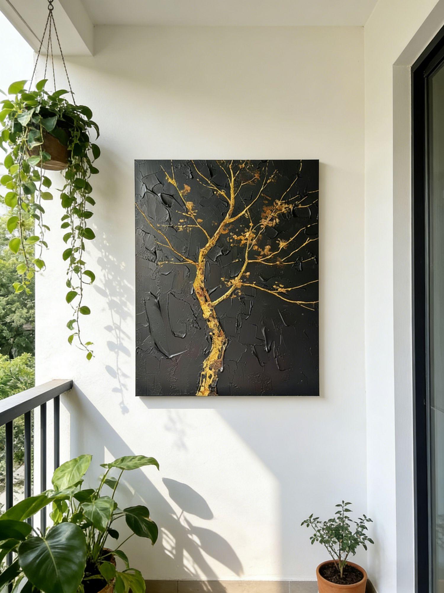 Textured Gilded Arbor | Noir Hues