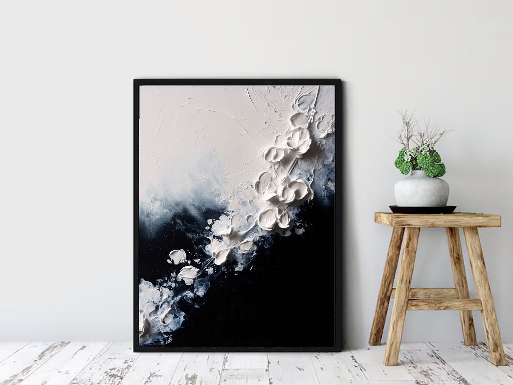 Textured Floral Cascade | White Black