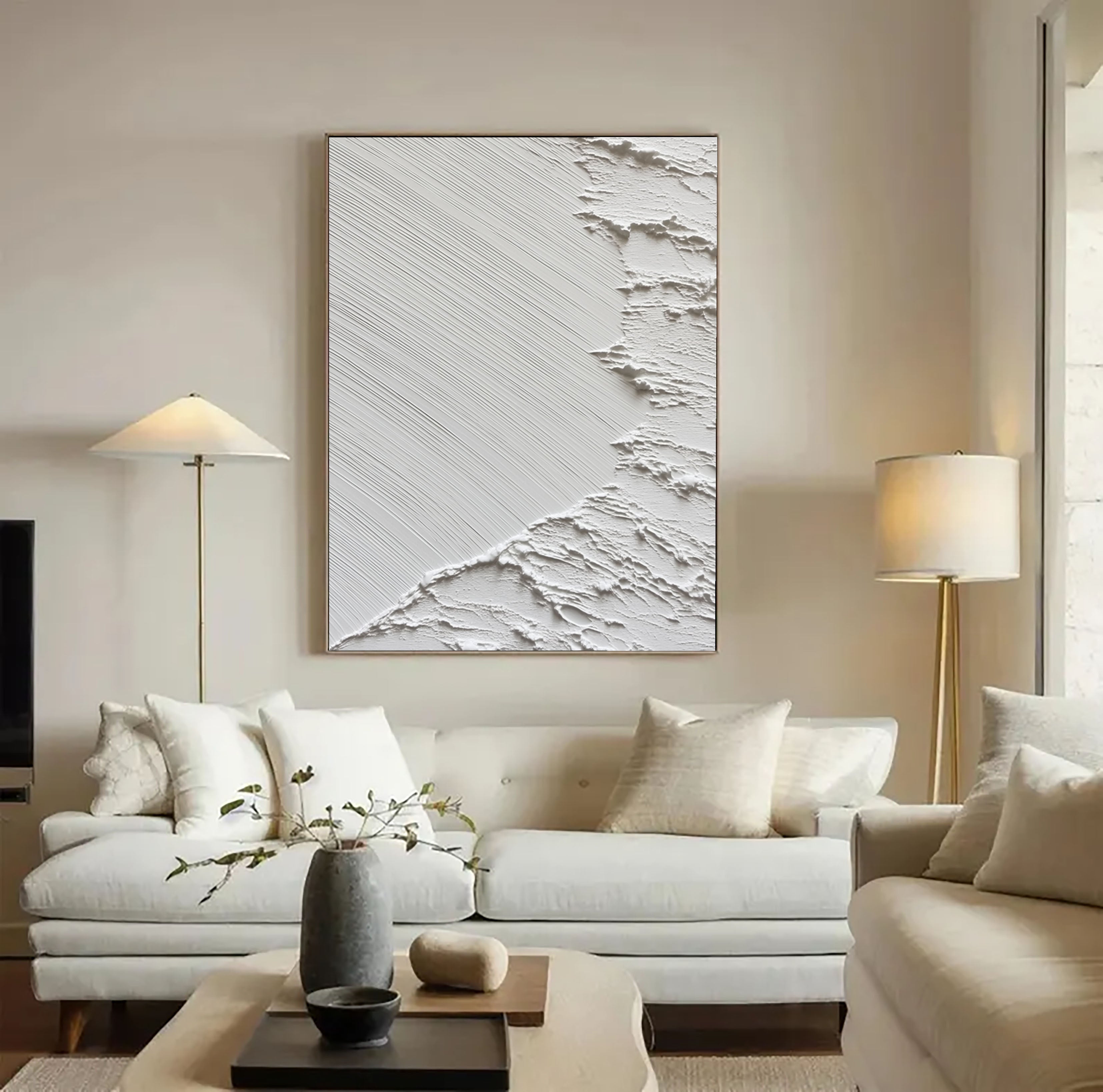 Textured Monochrome Contrast | White Ivory