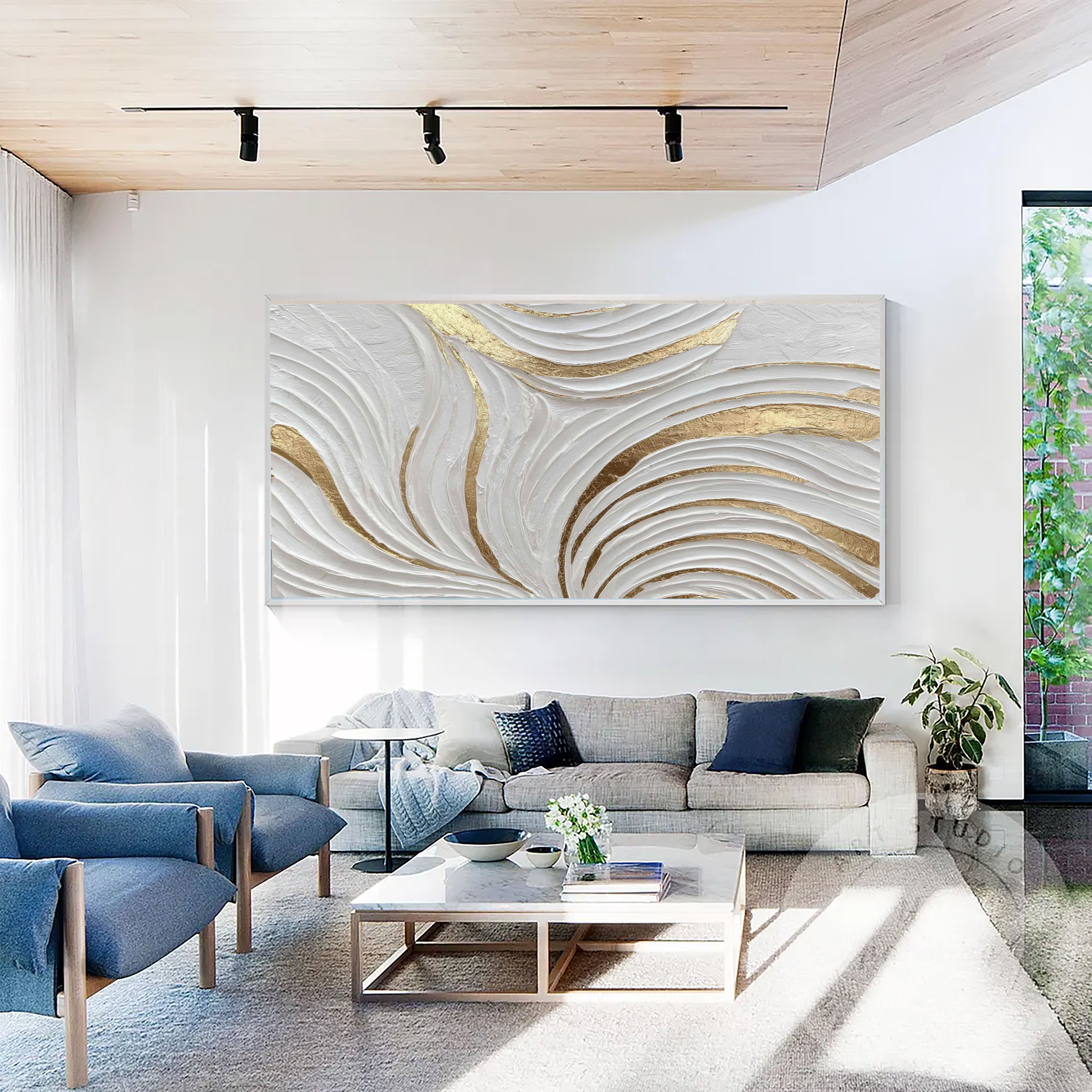 Textured Wavy Splendor | Gold Swirl