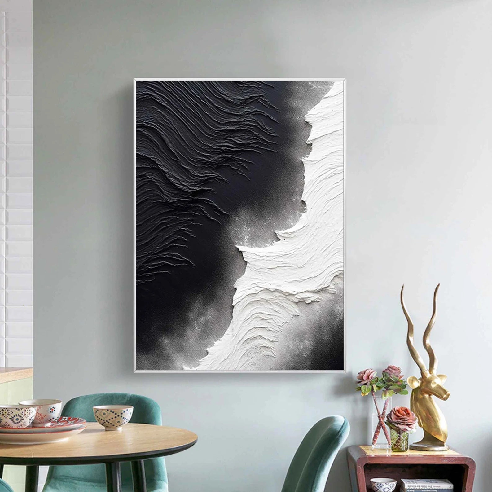 Textured Wave Contrast | Black White