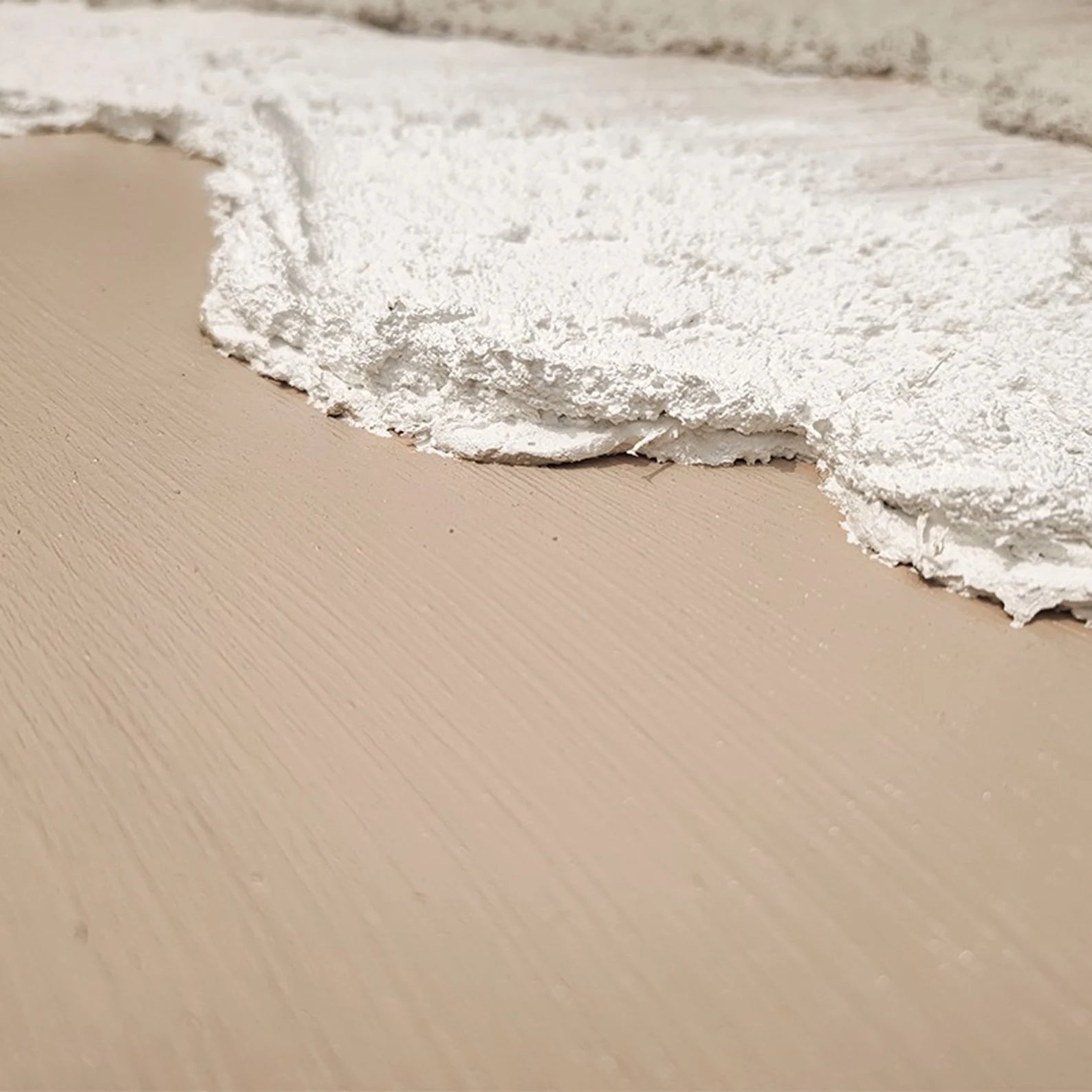 Textured Coastal Luxury | White Gold