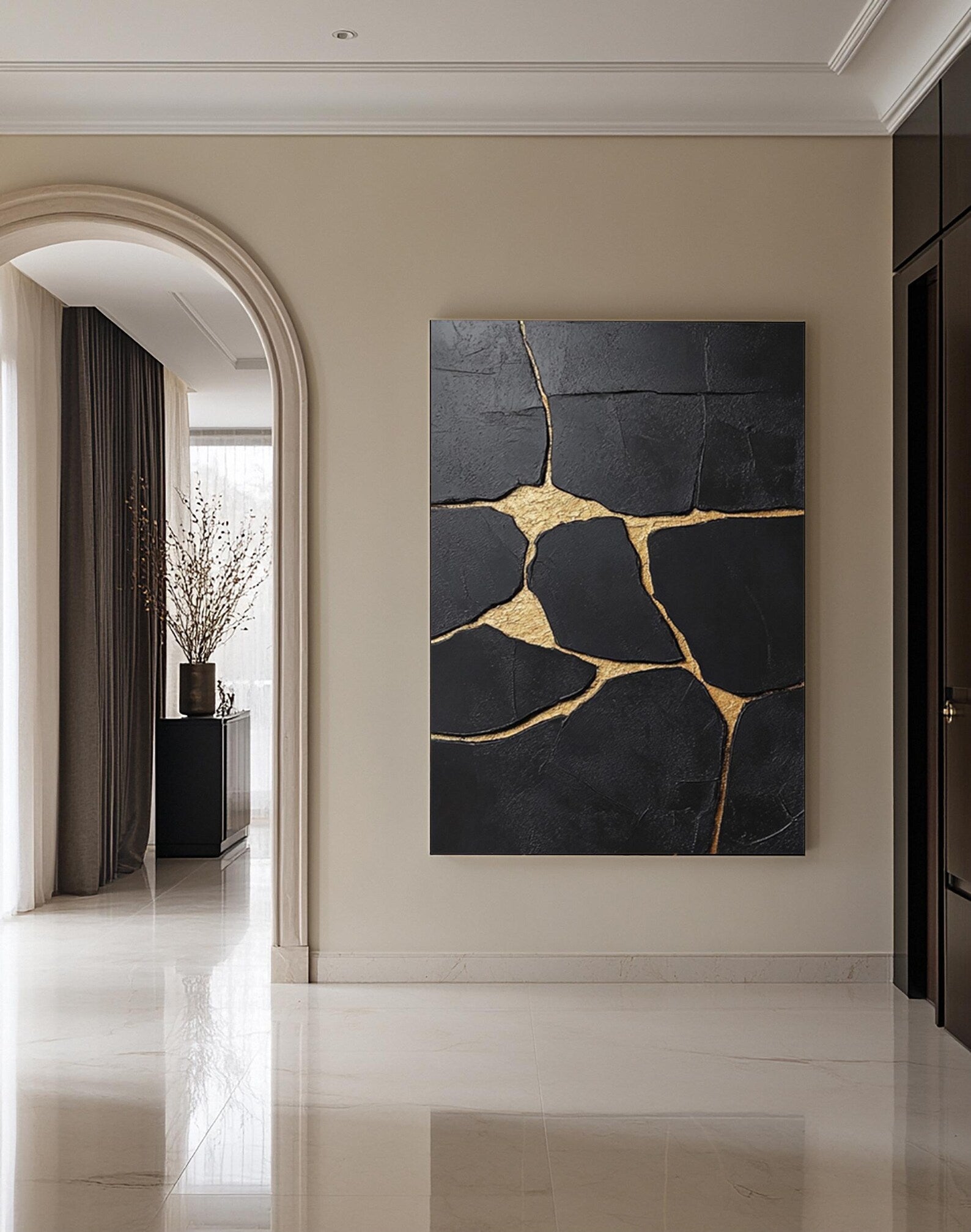 Textured Cracked Opulence | Black Gold