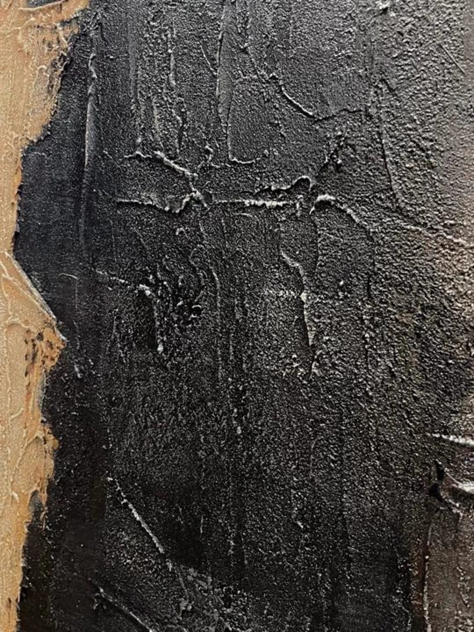 Textured Dark Opulence | Black Gold