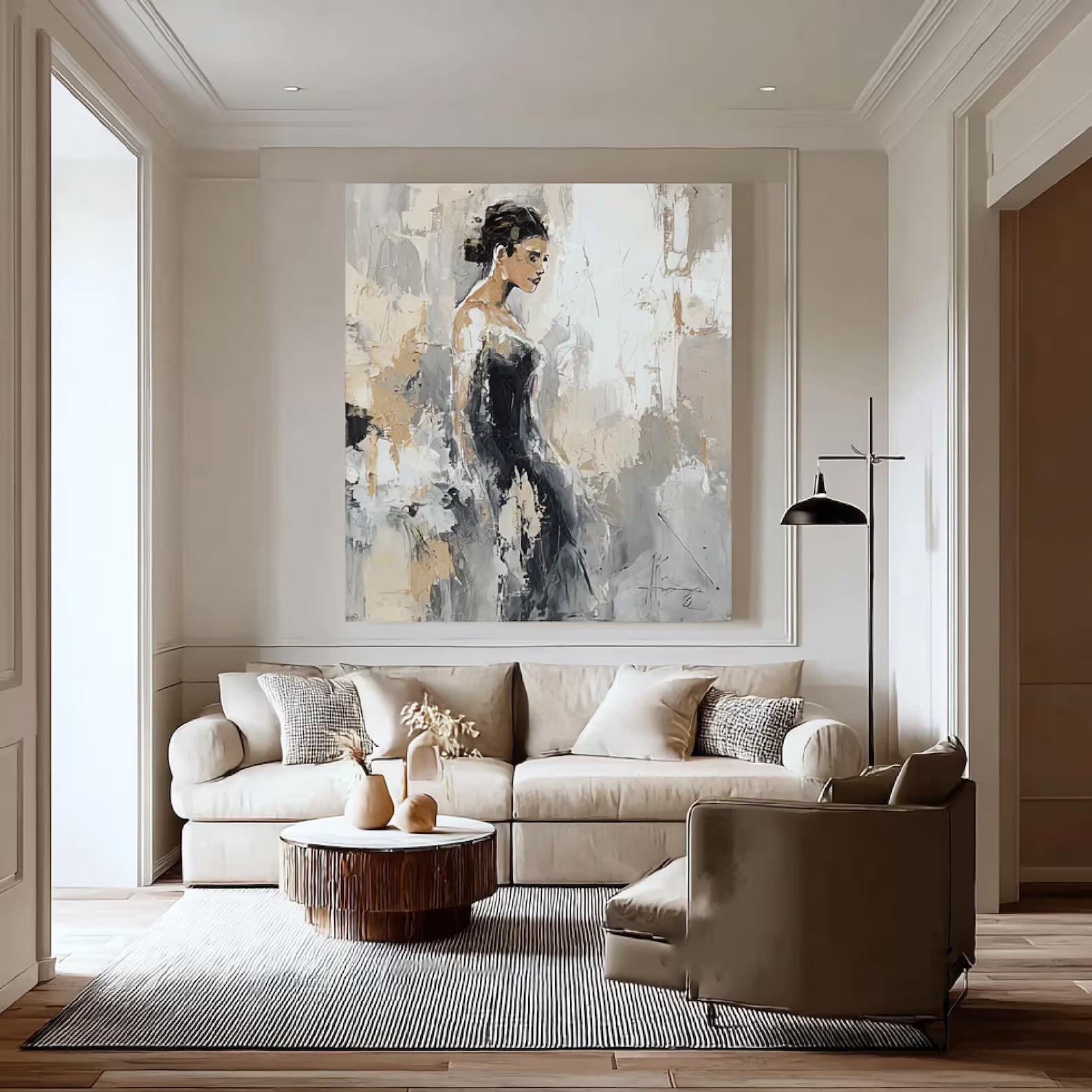 Textured Elegant Figure | Black Gray